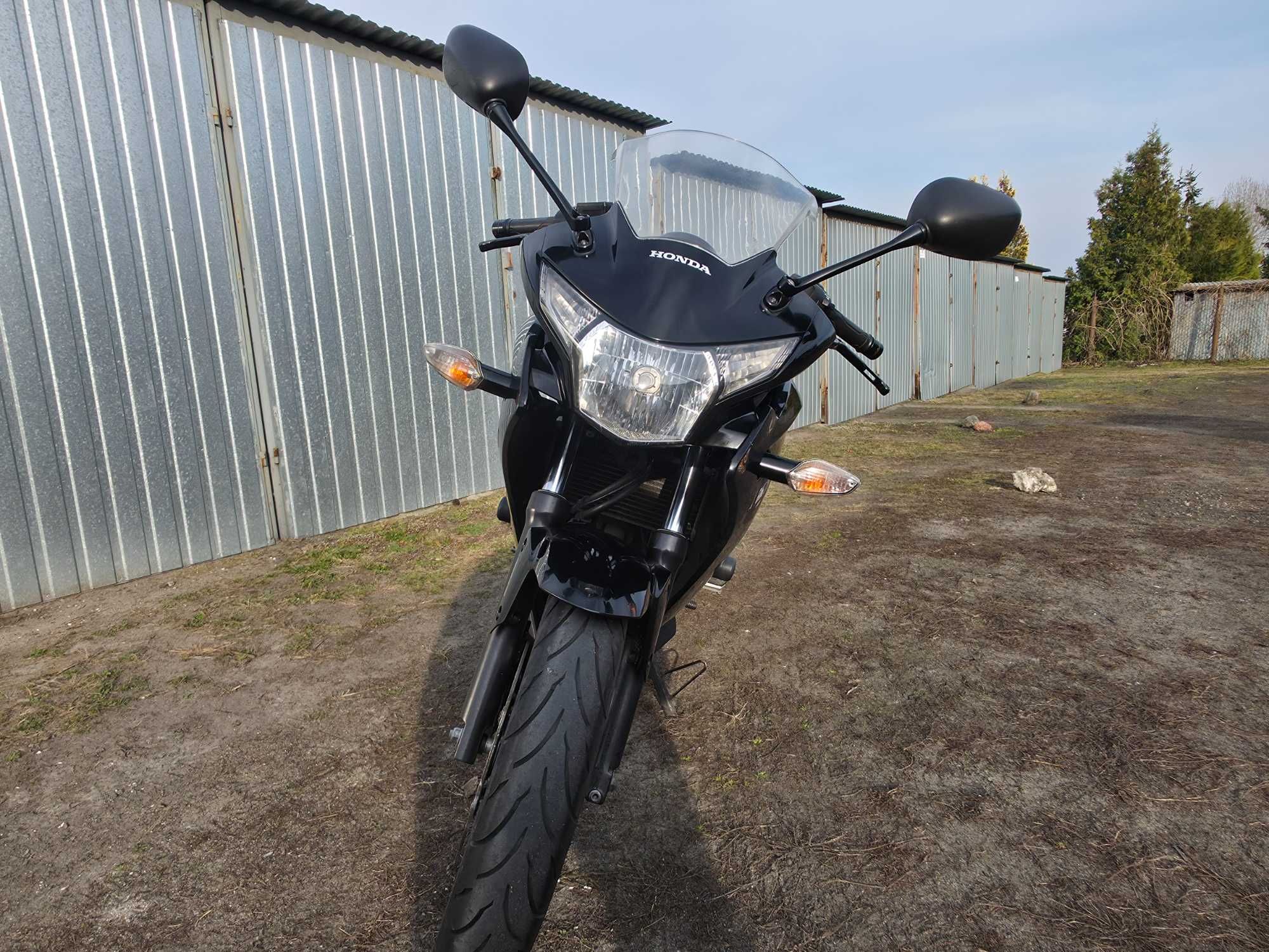 Honda CBR250RA MC41 2011