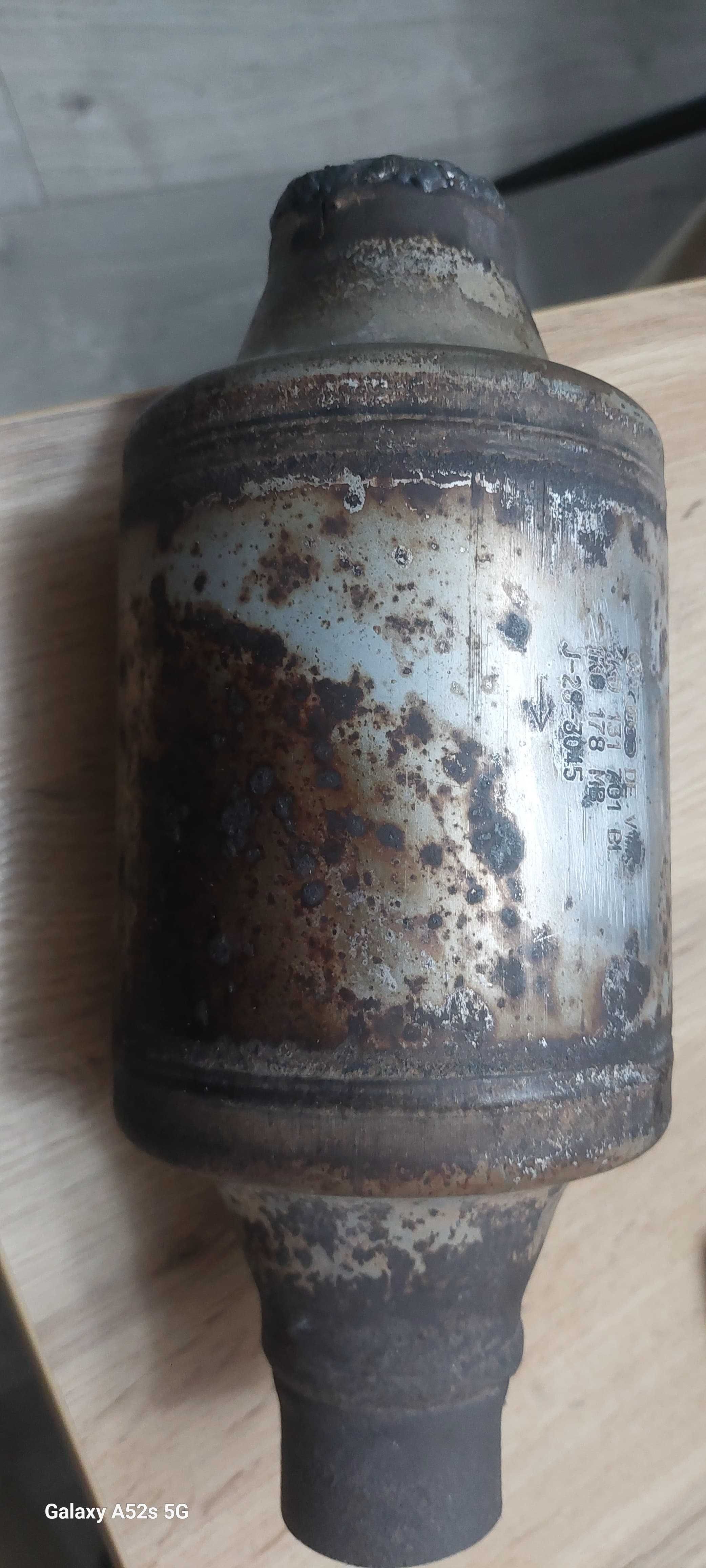 Katalizator odzysk metali