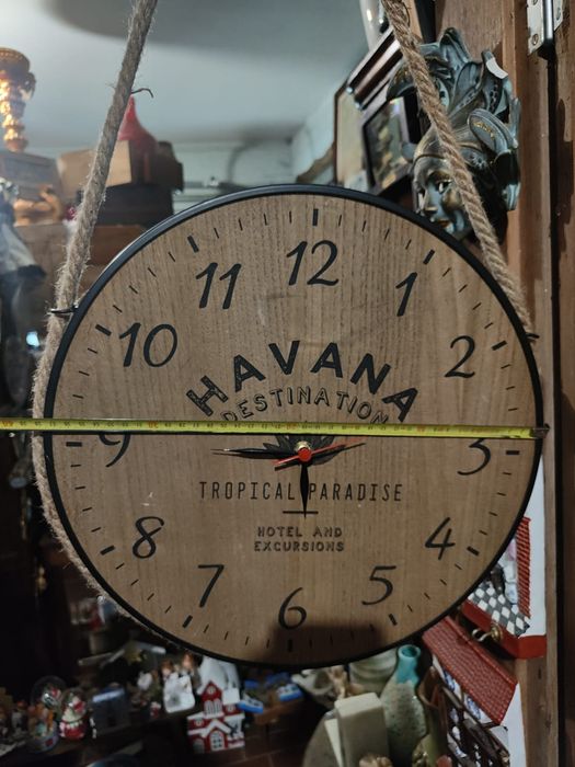 Relógio de Parede Havana Tropical Paradise.
Relógio de parede com um d