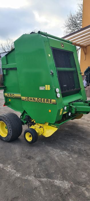 Presa John Deere