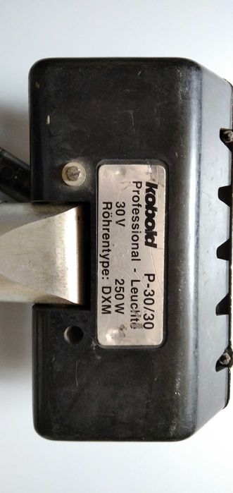 Lampa Kobold P-30 stara  reporterska