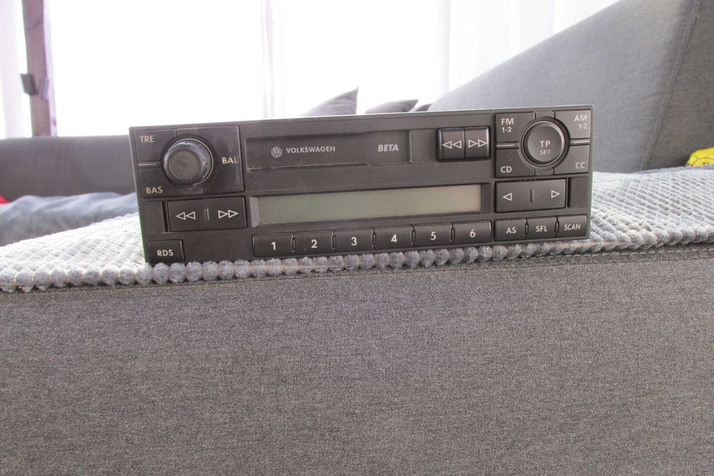 Radioodtwarzacz samochodowy VW