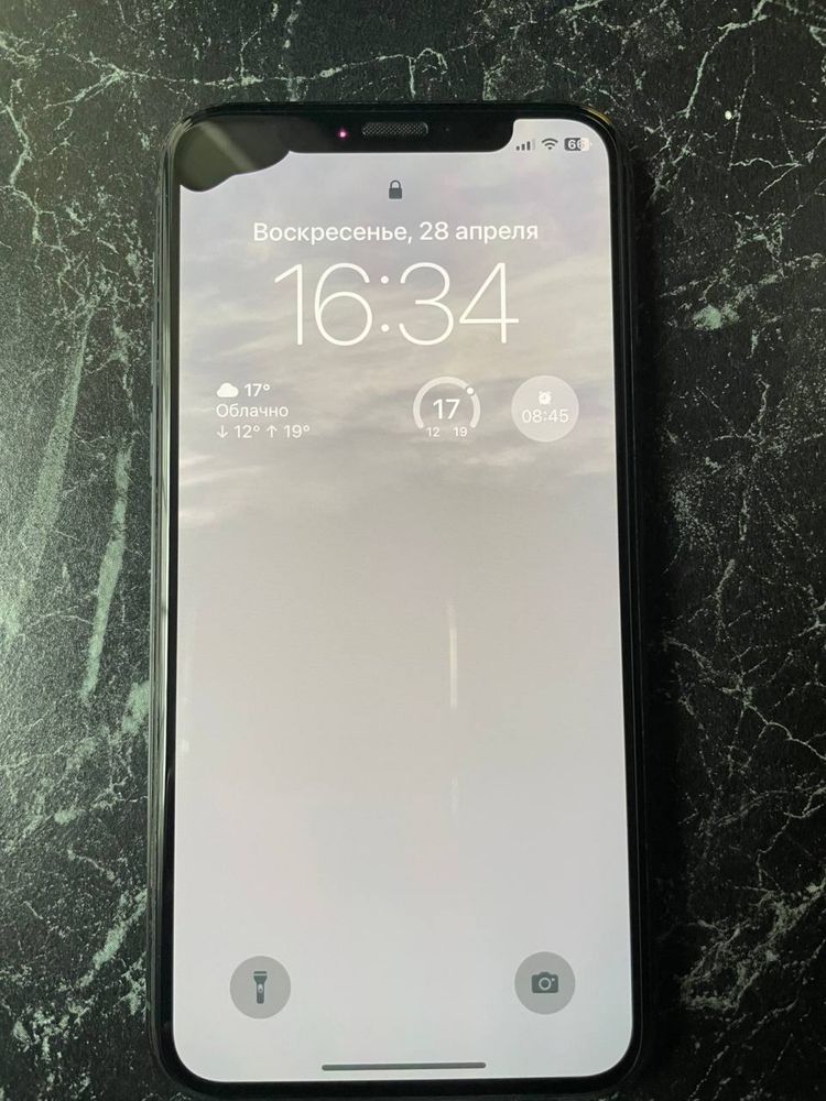 Продам iphone 11 pro 64gb