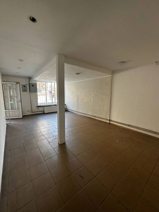 Оренда фасадного приміщення 35 м2 в центрі міста