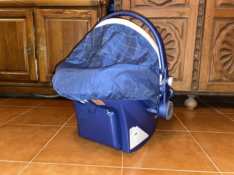 Cadeira Automóvel Chicco para Bebé