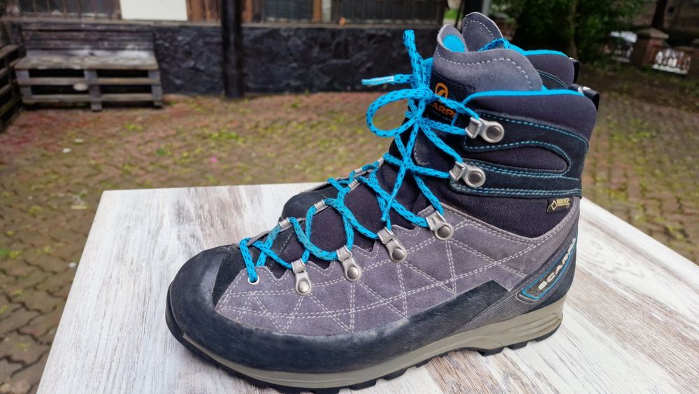 Scarpa Women's R-EVO Pro GTX Walking Boots - Iron розмір 40