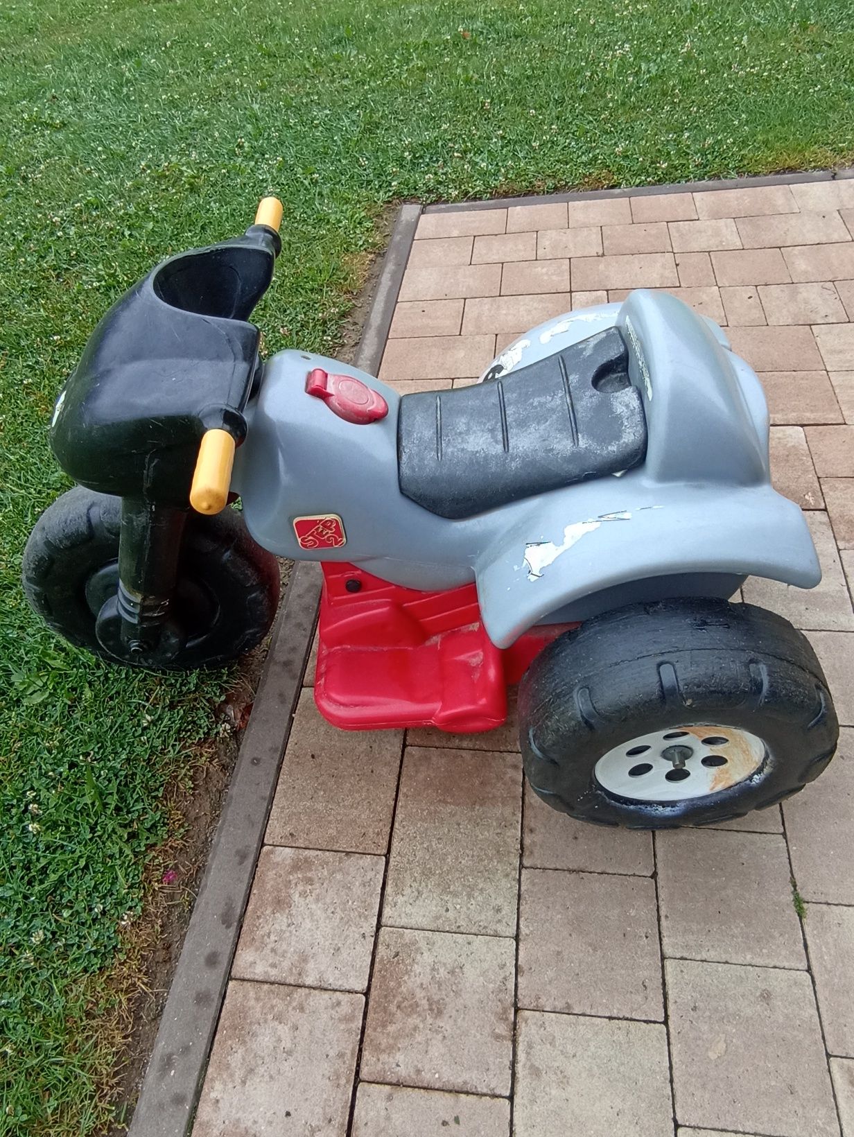 Motor na akumulator