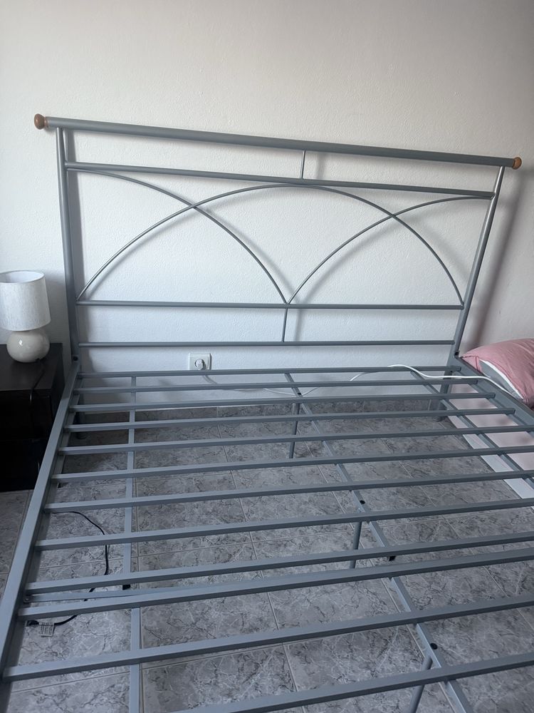 Cama de casal de ferro 160x200