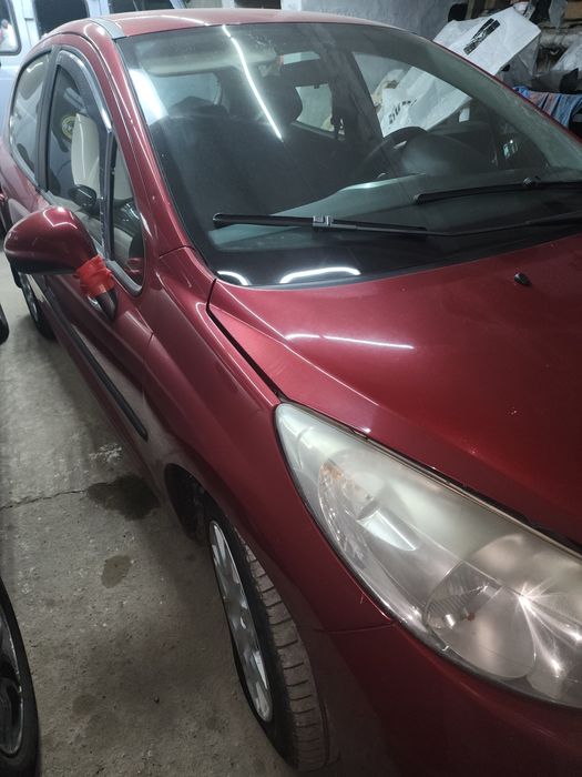 Пежо 207 бензин  акпп