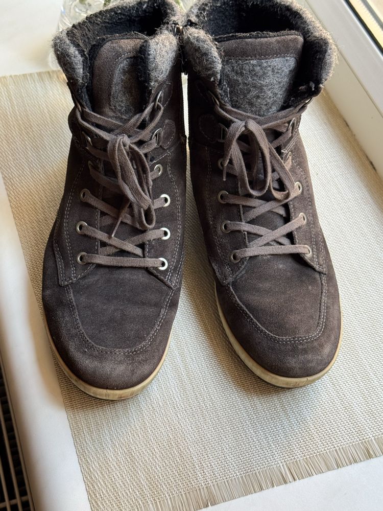 Buty zimowe Gore-Tex – rozmiar 41/41,5 (EU 8) damskie