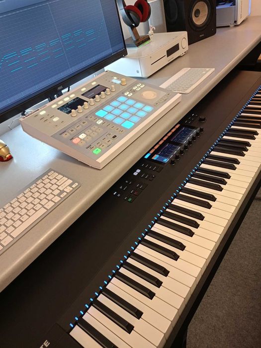 Native Instruments Komplete Kontrol MK2 klawiatura, pianino, Maschine
