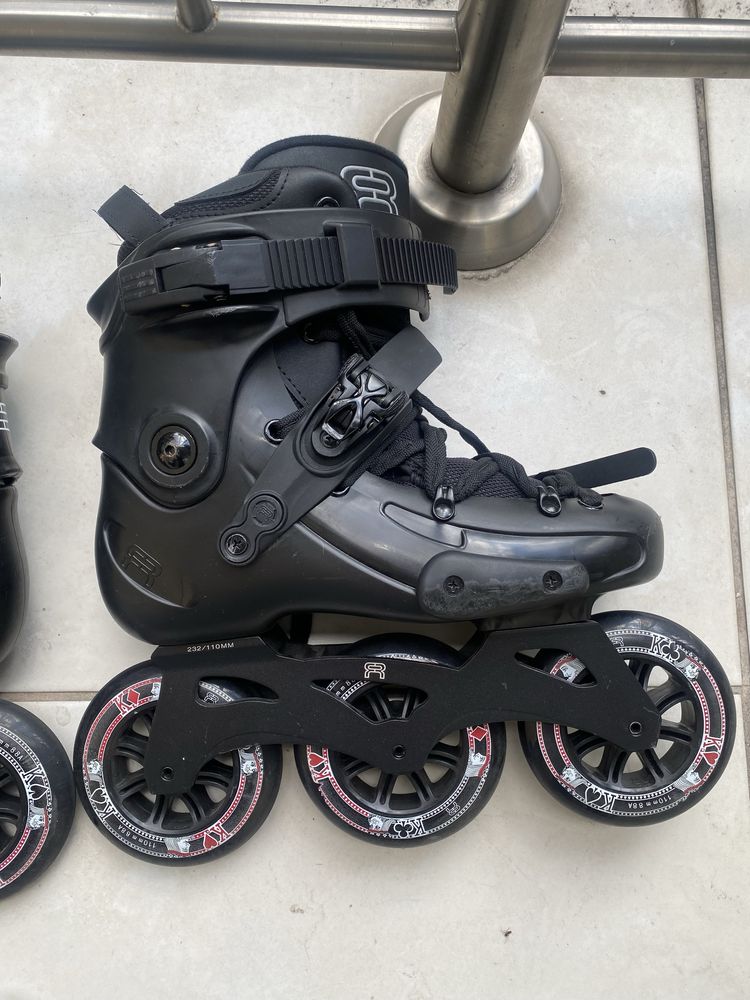 Rolki do jazdy freeskate FR FR3 310 - Czarne