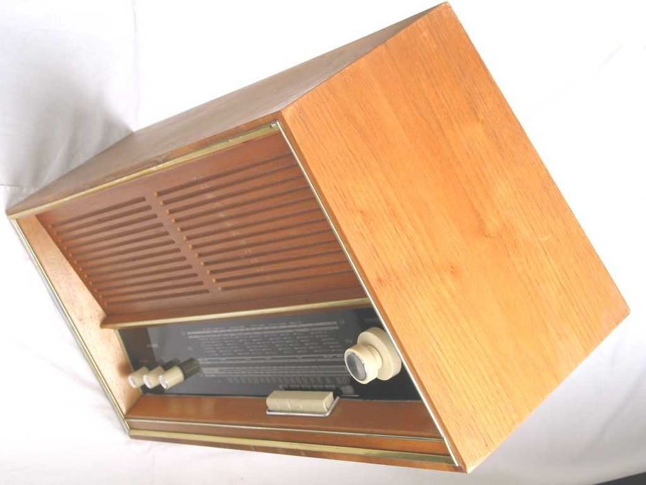 Stare, kolekcjonerskie radio niemieckie Bruns 6341. Sprawne !