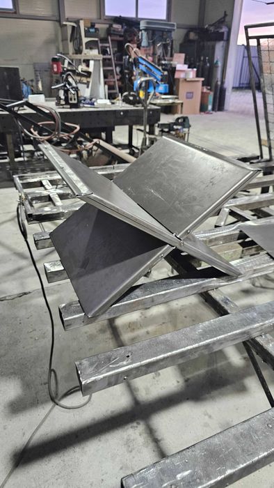 Лазерна порізка металу + моделювання та виготовлення конструкцій