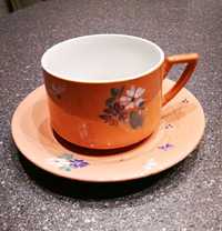 Kubek ceramiczny w stylu vintage