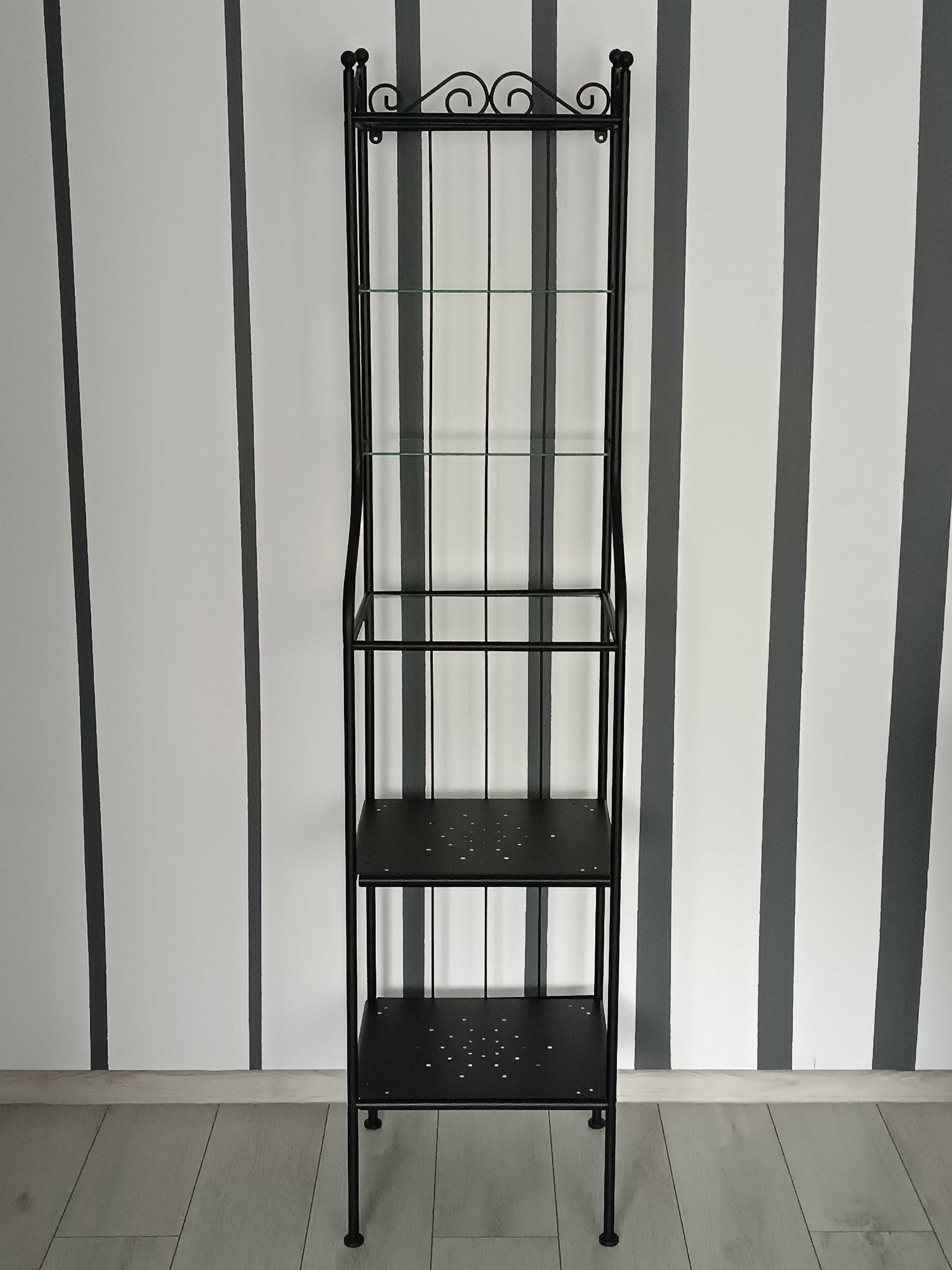 Metalowy regał z IKEA