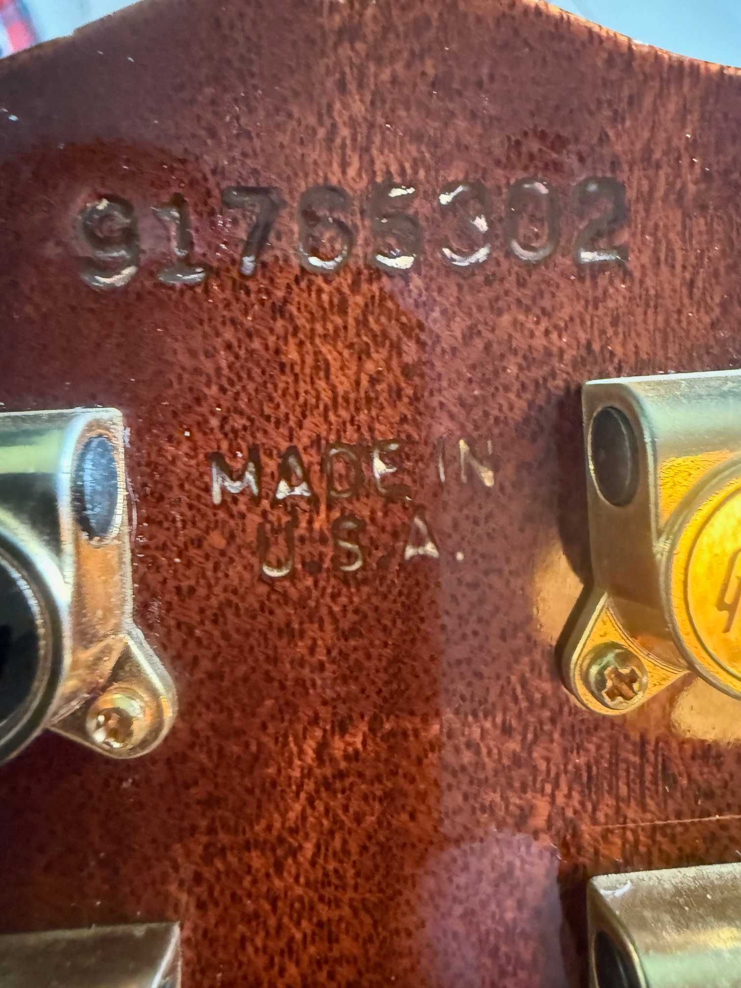 Sprzedam gitarę Gibson Studio 1995 r produkcji