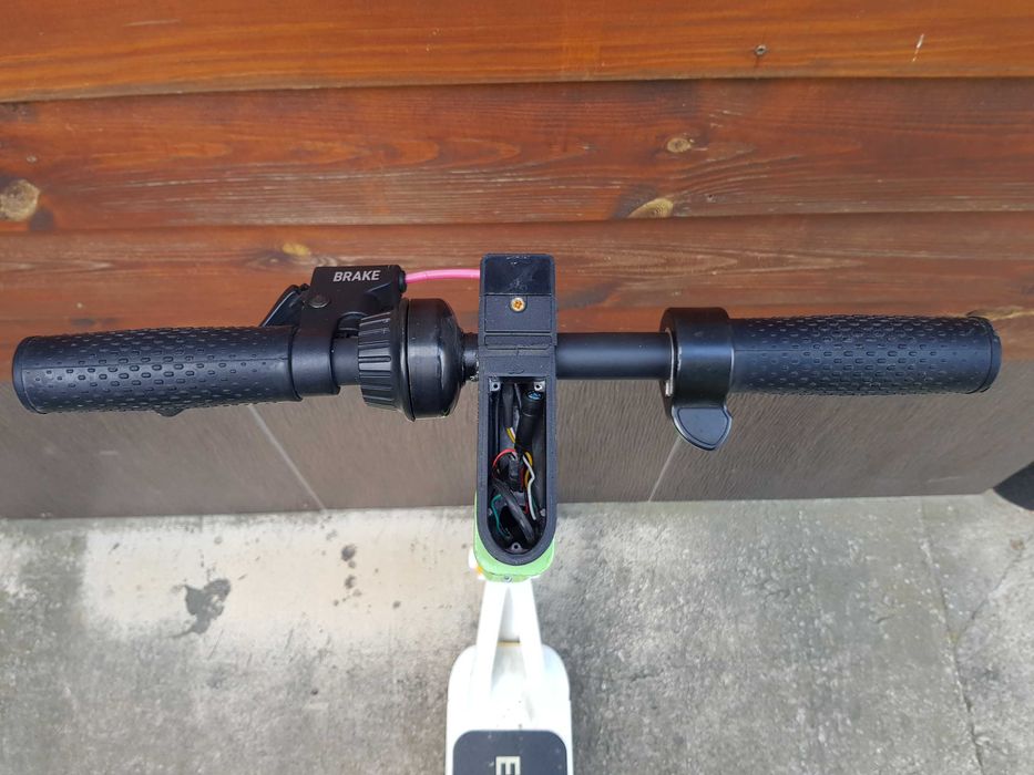 Hulajnoga elektryczna Kiwi Ride - uszkodzona, do remontu lub na części