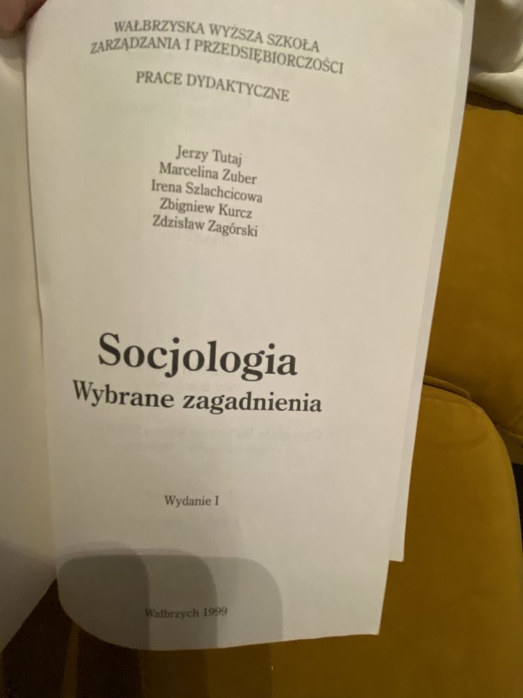 Socjologia. Wybrane zagadnienia pod red. Zbigniewa Kurcza