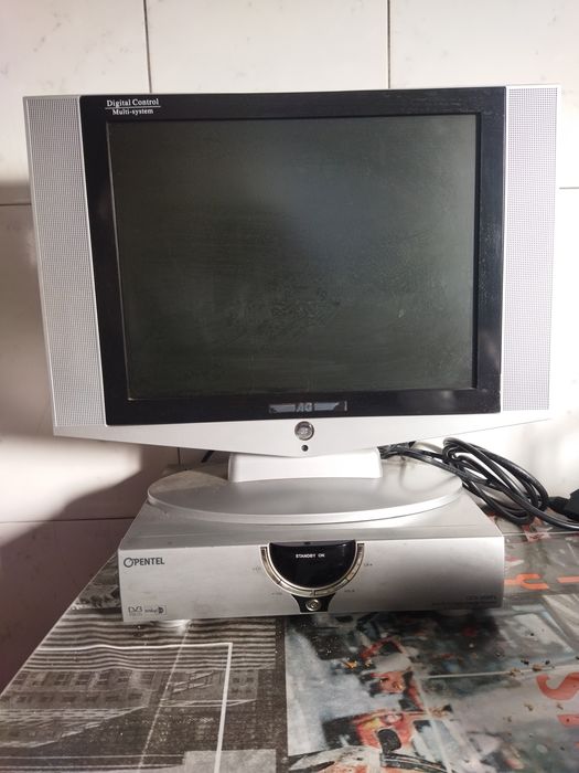 Antena parabólica para camião