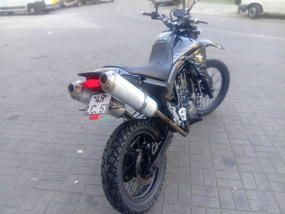 Yamaha xtz 660R ano 2010 gasolina