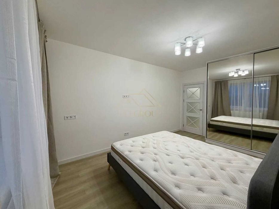 Продаж 1-кімнатної квартири з краєвидом на річку