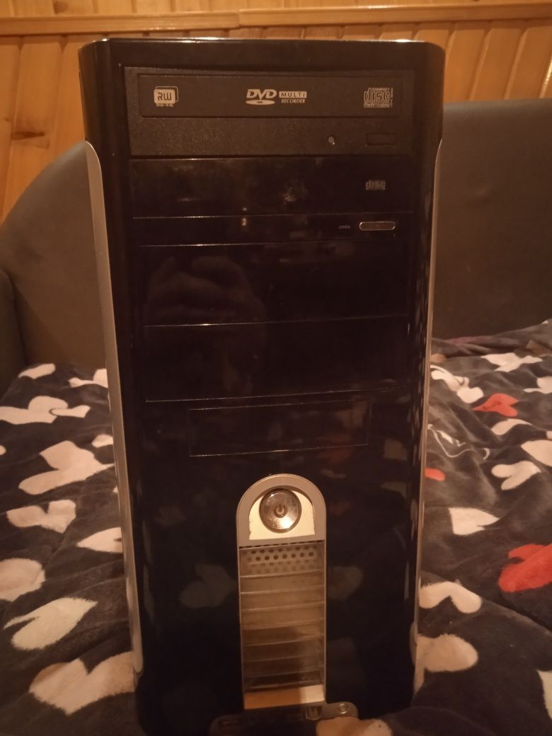 6 Ядер!FX-6100 3.30Ghz, 8 GB, R9 280 3 GB GDDR5