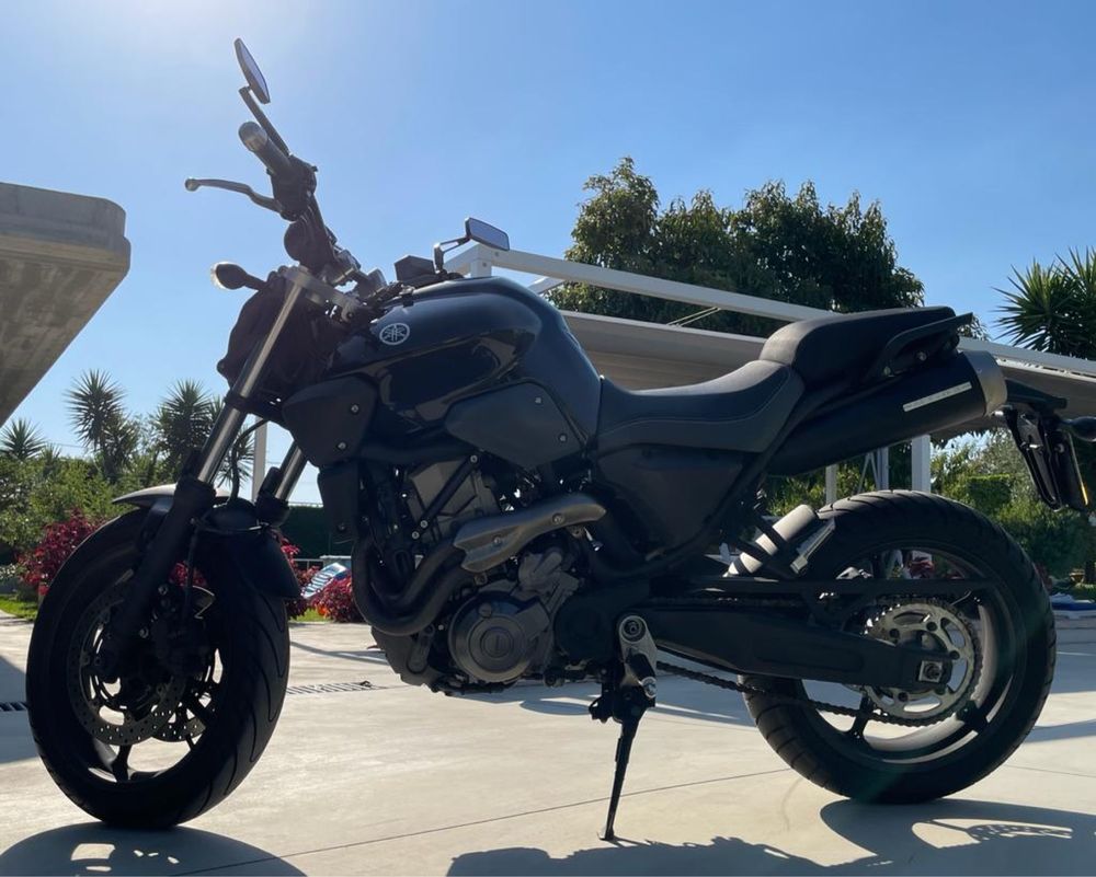 Yamaha MT-03.