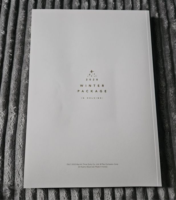 BTS Winter Package 2020 in Helsinki з міні-фотобуком Чонгука