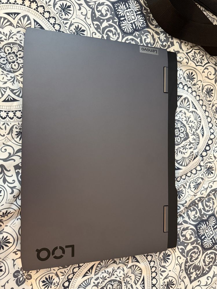 Portátil Gaming Lenovo Loq 15
