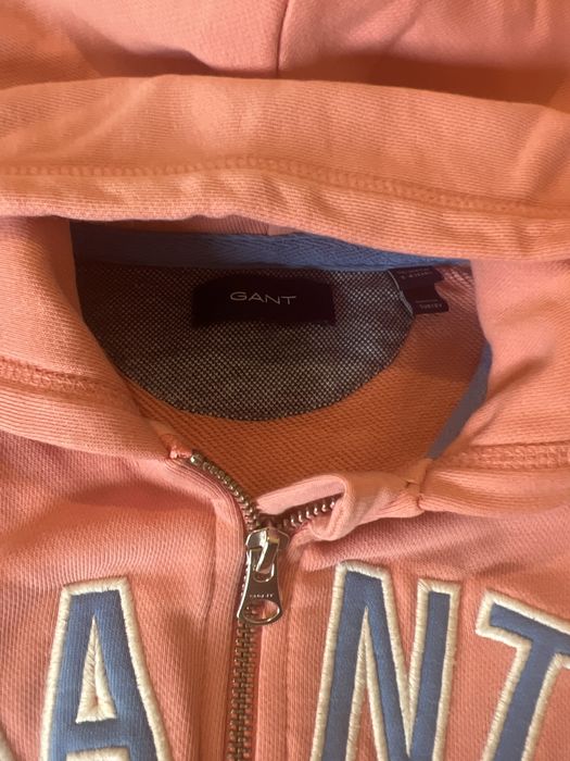 Casaco GANT salmao