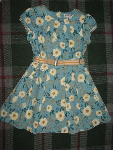 Платье голубое с цветами и пояском для девочки 4-5 лет рост 110 см