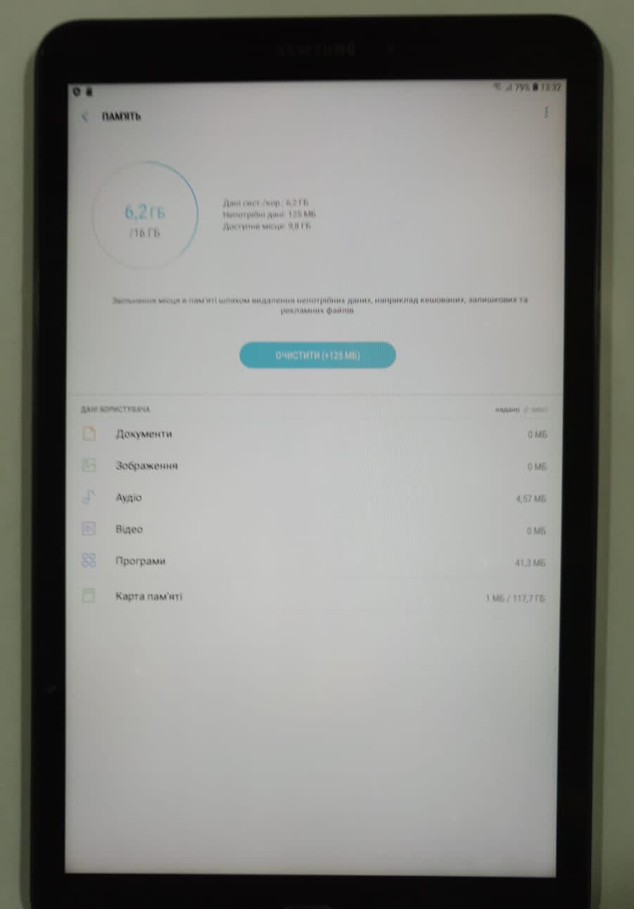 Планшет Samsung SM-T585, 16 Гб, слотом під сім-карту
