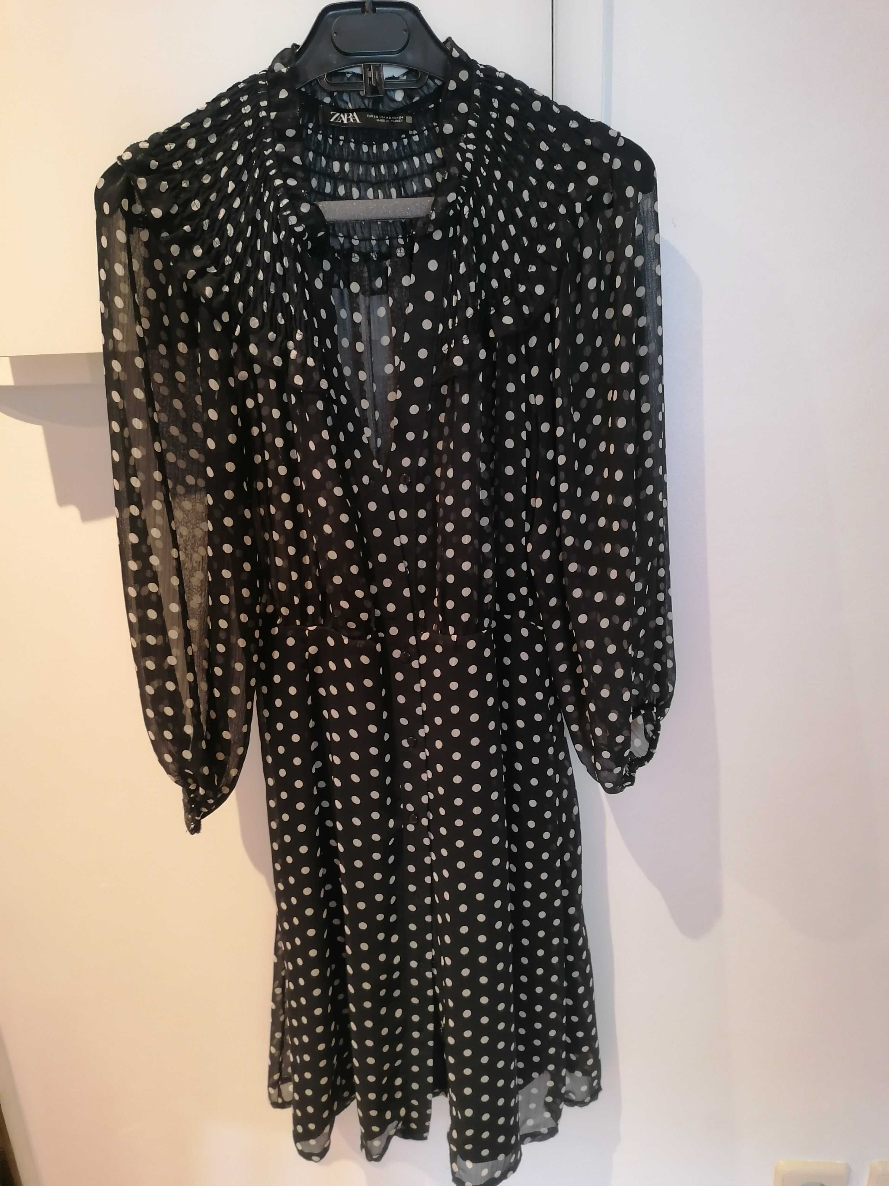 Vestido Zara preto