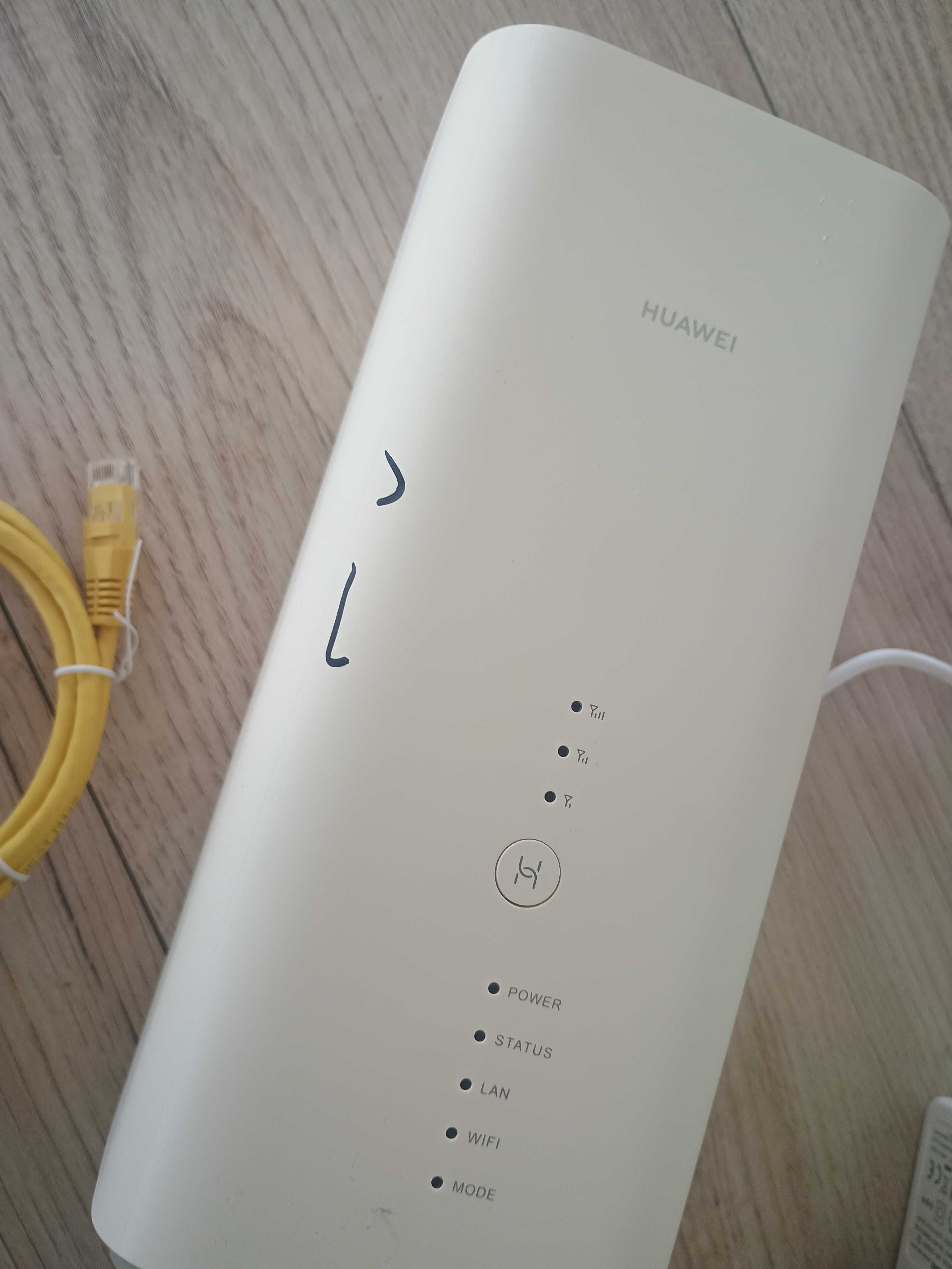 Modem  huawei B818-263