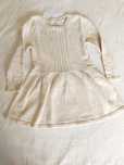 Vestido bege menina