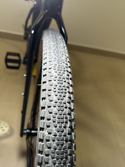 ROWER KROSS Esker 6.0 Gen 2 – Gravel – Rozmiar L – stan idealny