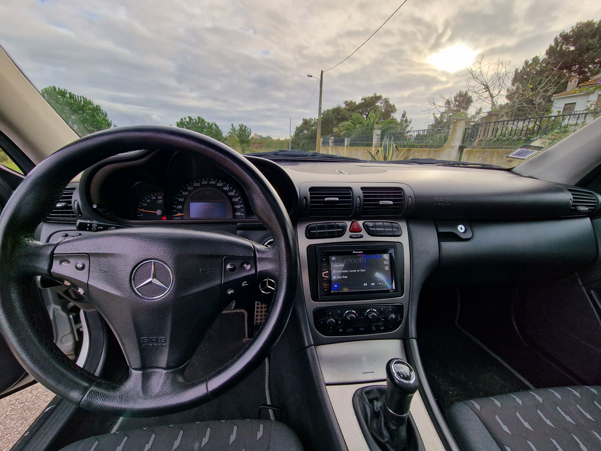 Mercedes c220 coupe