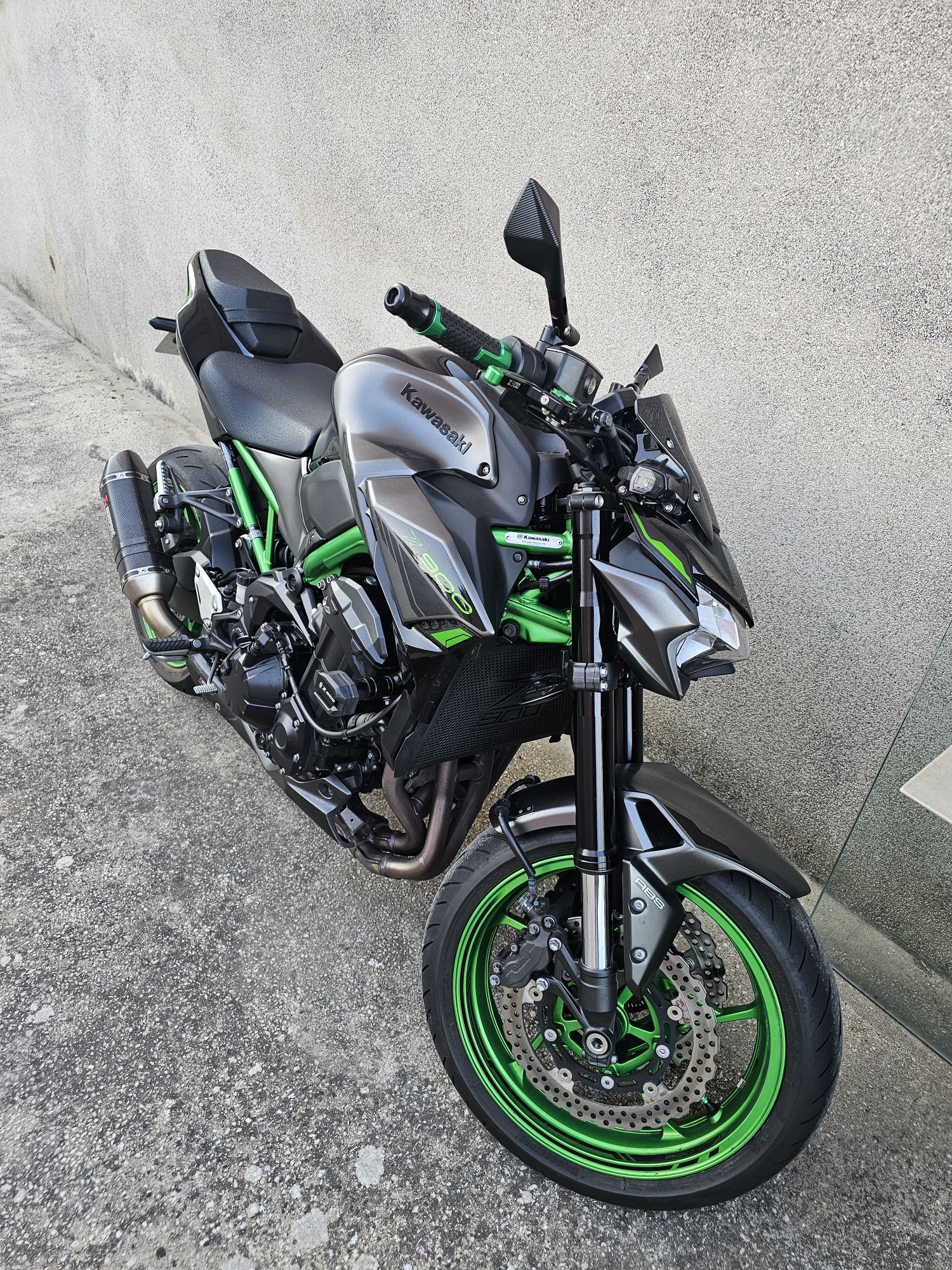 Vendo Kawasaki Z900 Performance com Todos acessórios