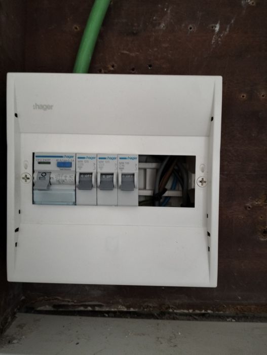 Eletricista 24hs, Lisboa,   Sintra,  toda lisboa.