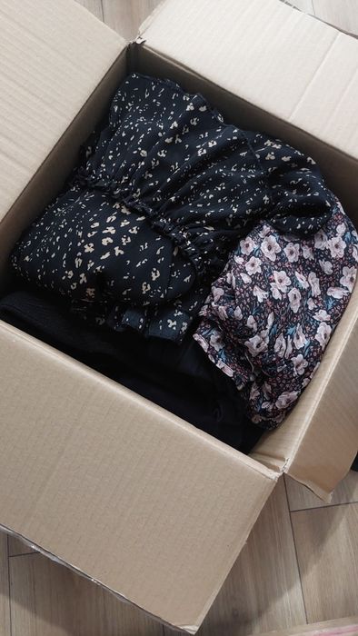 Zestaw sukienek damskich