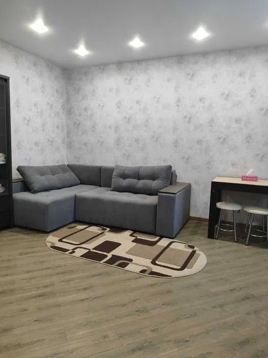 D1M Продам 1к. кв. з євроремонтом в новобудові біля м. Палац Спорту.