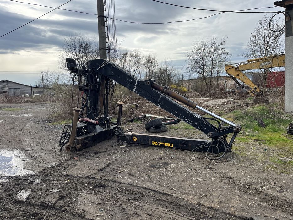 Кран маніпулятор Jonsered 1300 L   Loglift Epsilon Palfinger Hiab