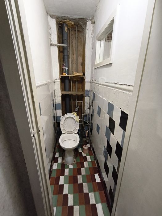 Здам трикімнатну квартиру в центрі міста