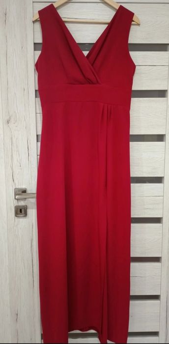 Czerwona sukienka