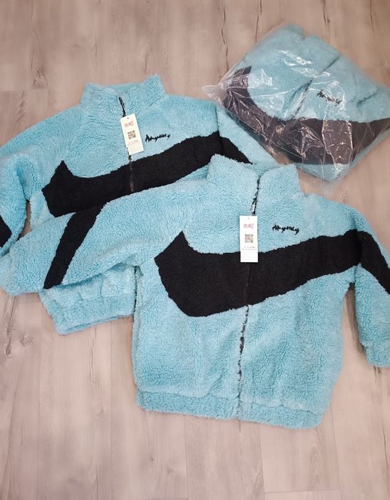 Шерпа Nike куртка Nike ветровка Nike бирюзовая новая