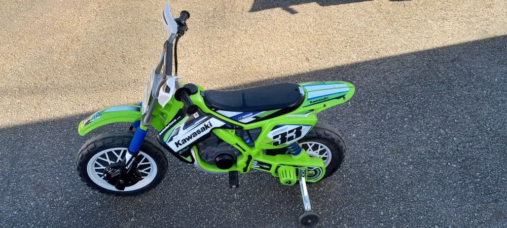 Moto cross kawasaky 12V