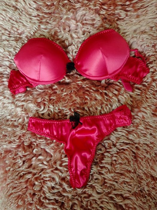 Комплект нижнего белья H&M 75 B