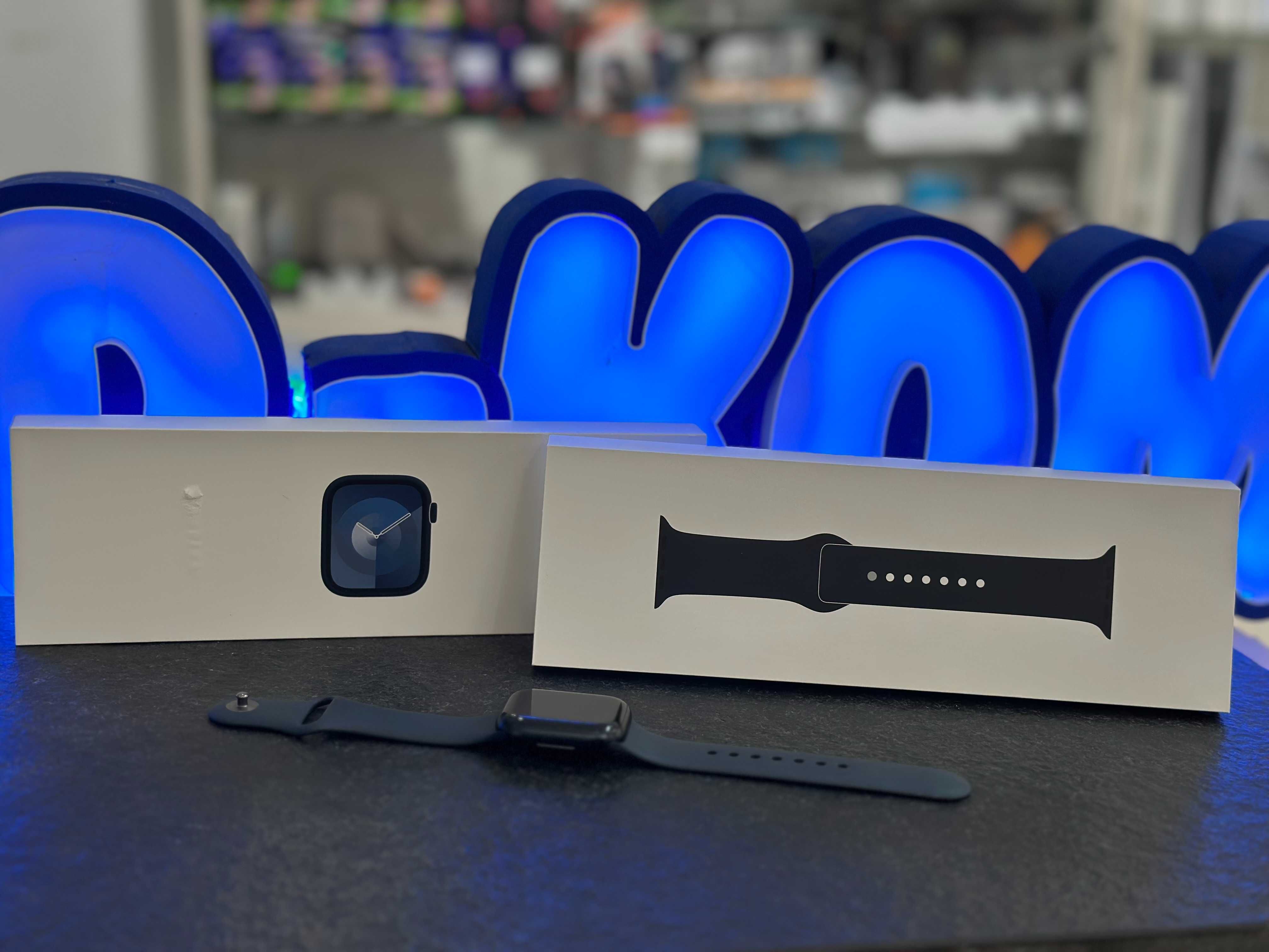 Apple Watch 9 41/Midnight Aluminum/Midnight  GPS / RATY