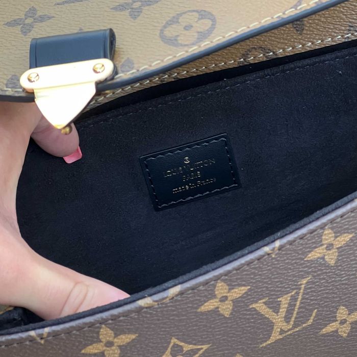 Женская сумка Louis Vuitton Pochette Métis Monogram Reverse